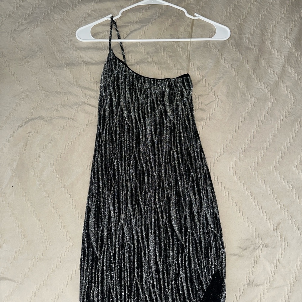 Glamorous One Shoulder Black and Silver Dress